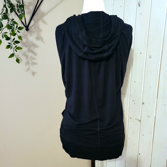 ATHLETA | RECHARGE SWEATER black medium - Picture 7 of 10